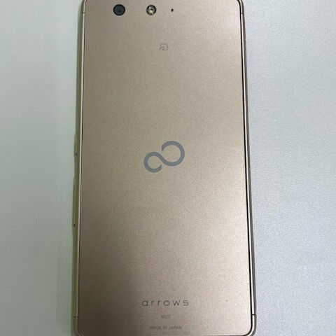 Android スマートフォン 富士通 ARROWS M03