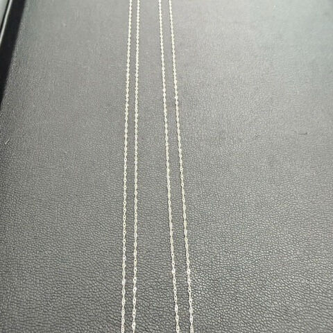 18金ホワイトゴールドの輝き✨
