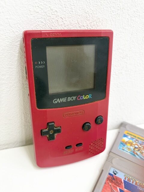 GAME BOY
