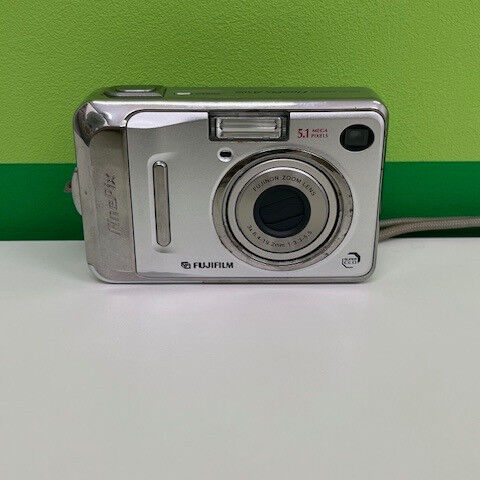 FUJIFILM Fine Pix