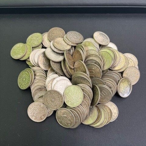 100円銀貨120枚