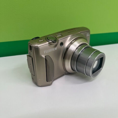 フジフィルム FINEPIX F1000EXR