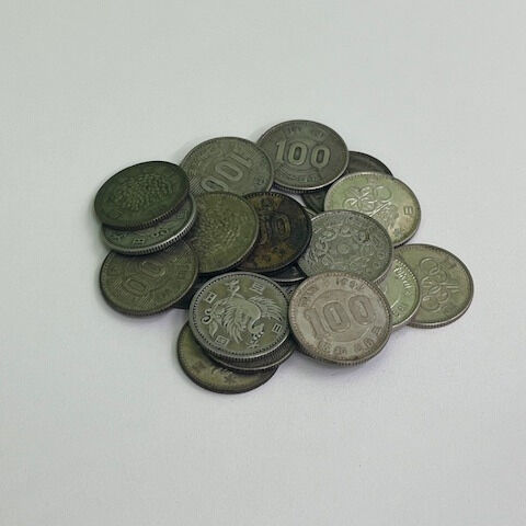 100円銀貨